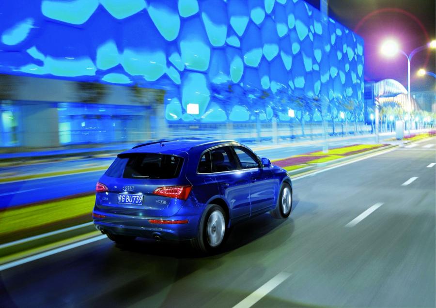  Audi Q5 3.0 TDI Quattro (8R) 2008 года  (фото 4 из 30)